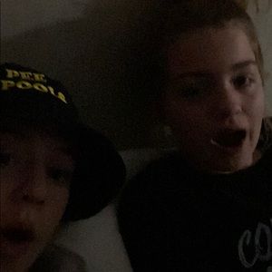 Meet your Posher, Leah